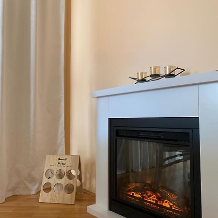 Lastochka.Mne Apartments Баошичи Экстерьер фото